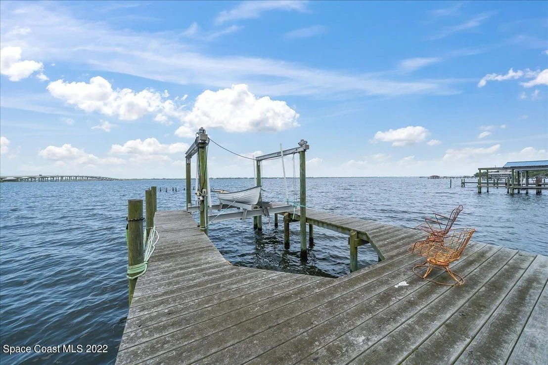 Photo of 2915 N Indian River Drive