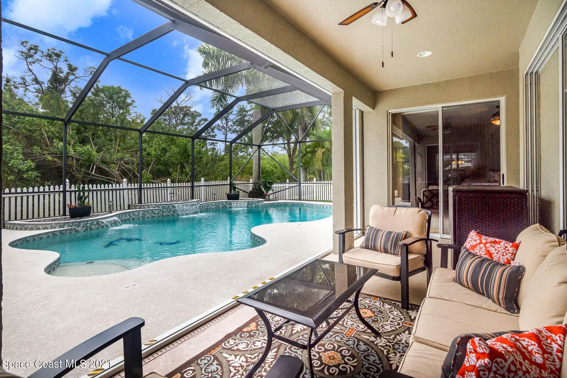 Photo of 3466 Peninsula Circle
