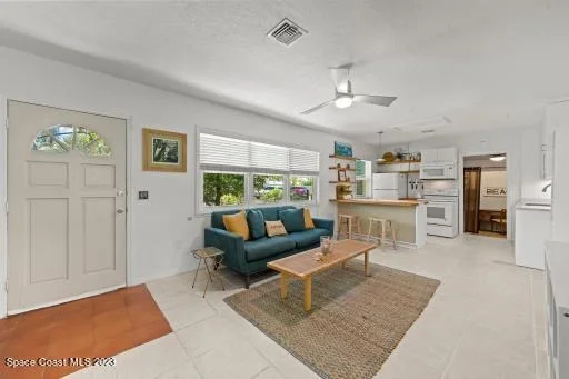 Photo of 120 Rita Boulevard