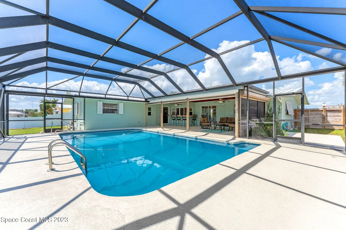 Photo of 339 Brightwaters Drive