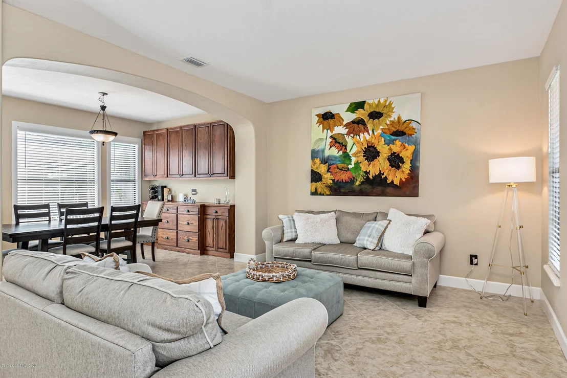 Photo of 439 Montecito Drive