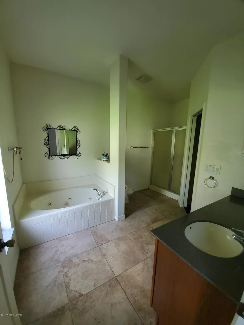 Photo of 3881 Manitoba Way