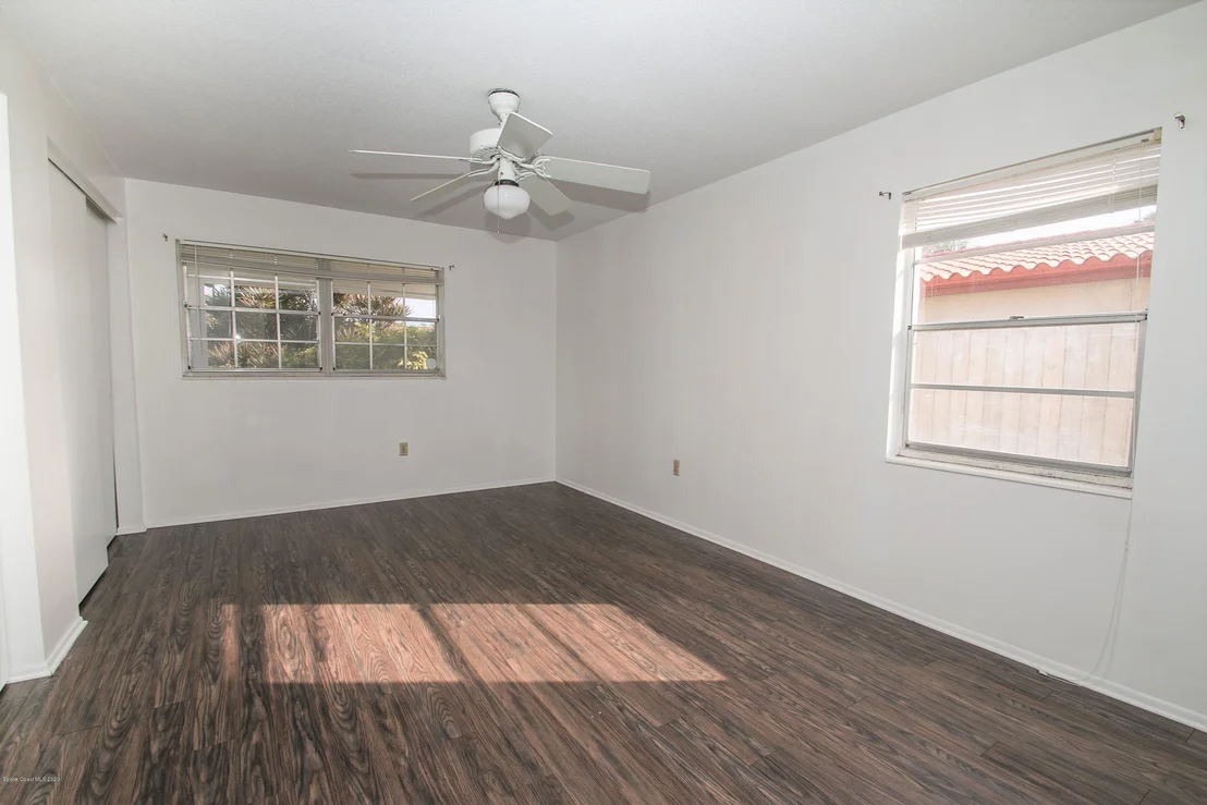 Photo of 106 Holiday Lane