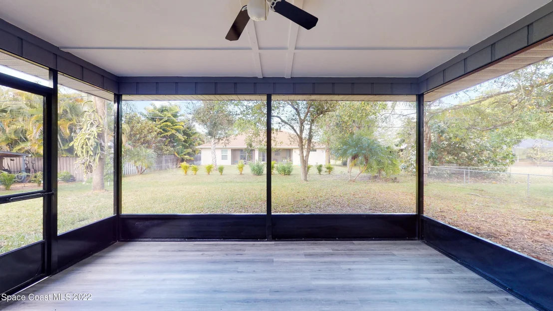 Photo of 1526 Dewitt Lane