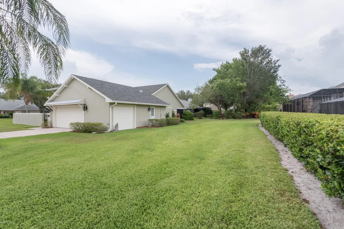 Photo of 675 Woodbridge Drive