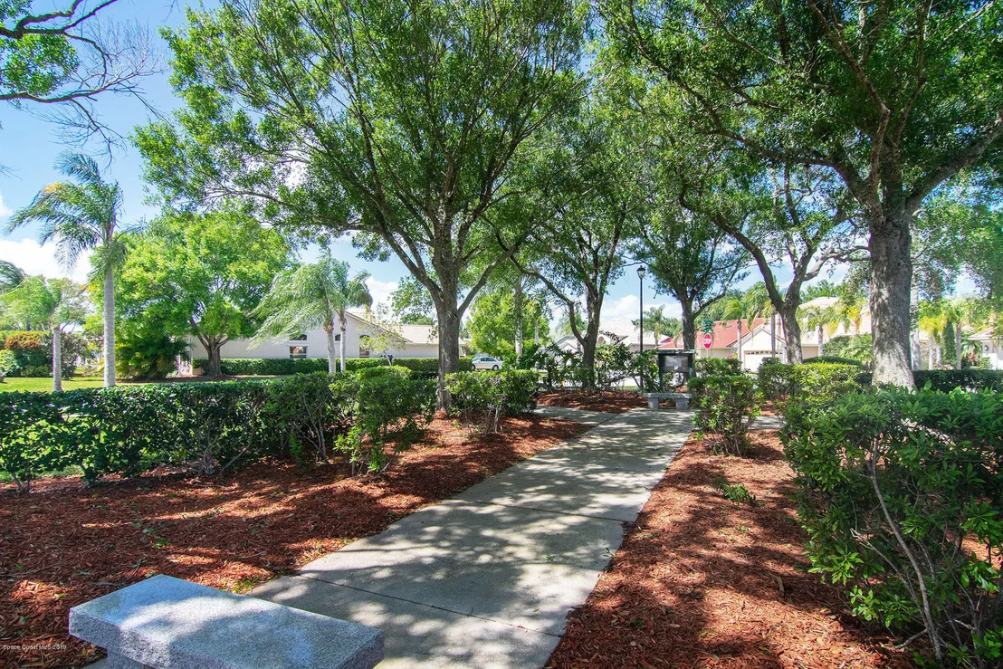 Photo of 960 Wimbledon Drive