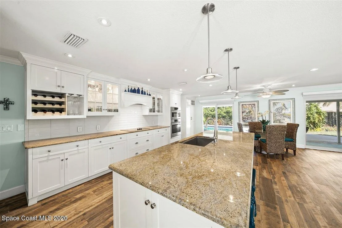 Photo of 602 Hibiscus Trail
