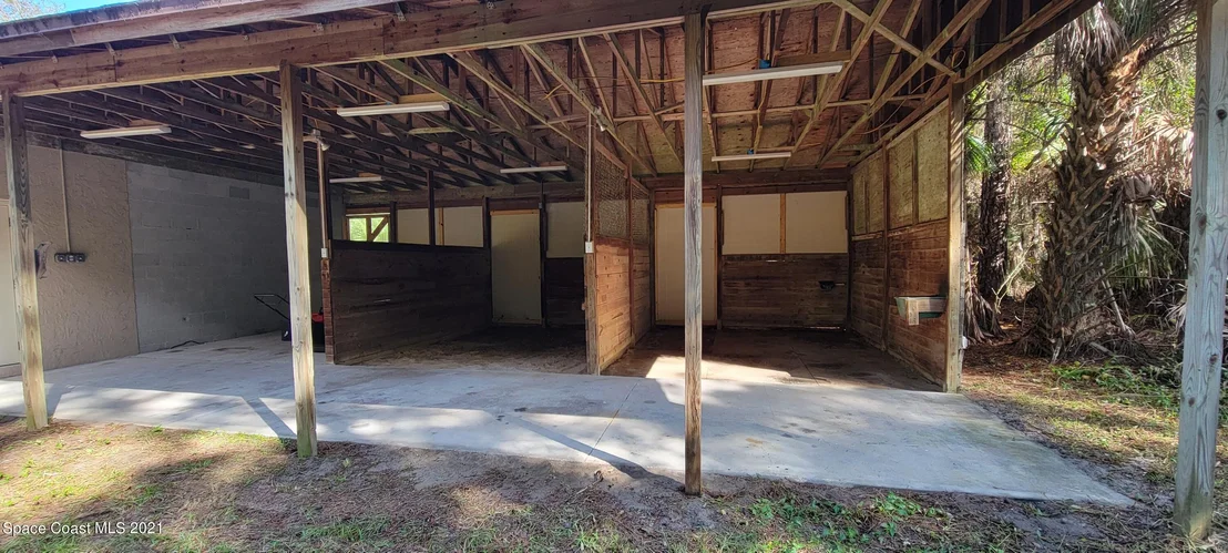 Photo of 2502 Meadow Lane
