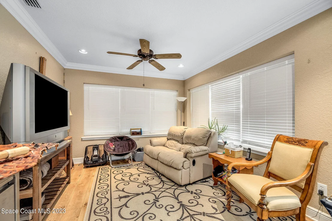 Photo of 1845 Turpentine Road