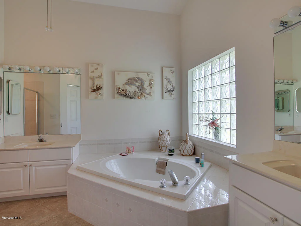 Photo of 692 Linville Falls Drive