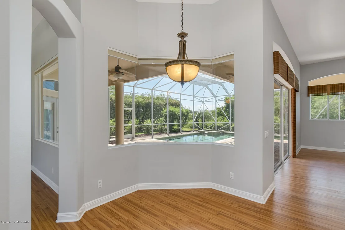 Photo of 1245 Starling Way
