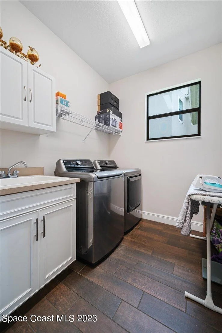 Photo of 7663 Poulicny Lane