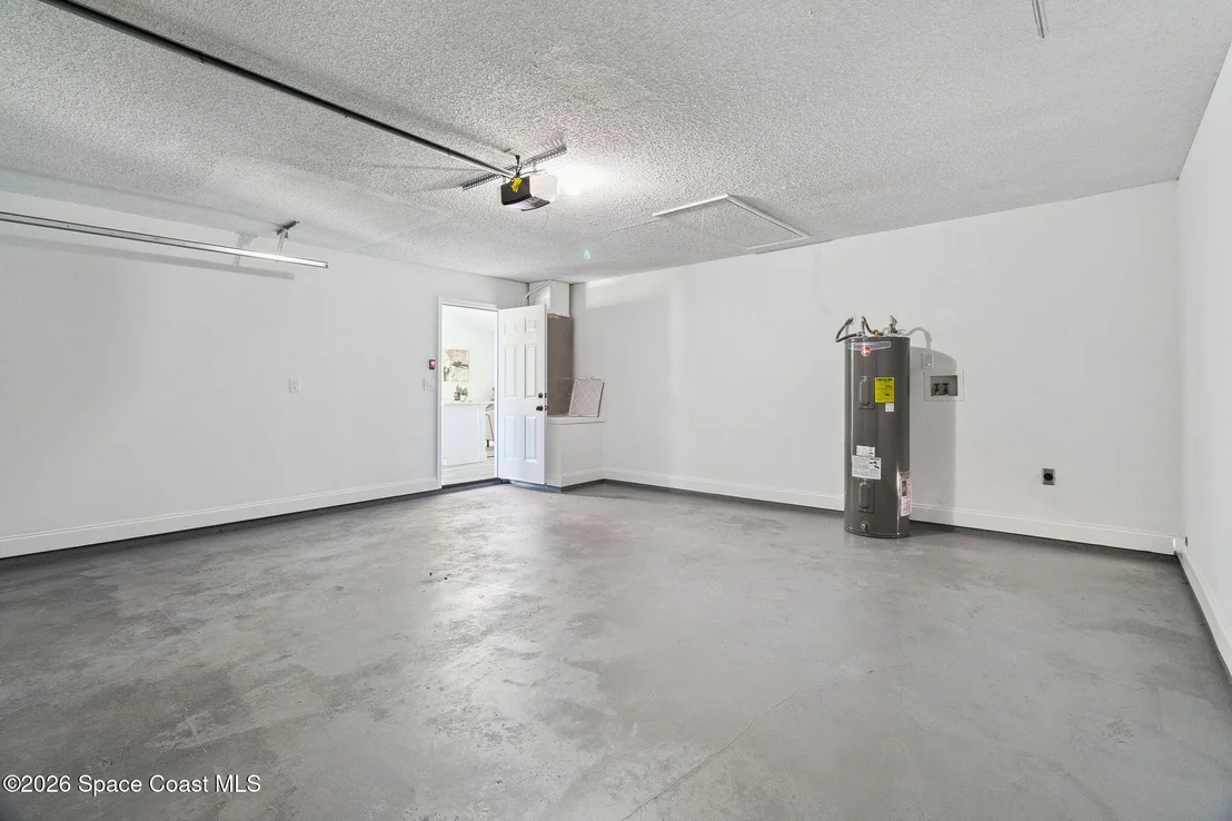 Photo of 6295 Janina Road