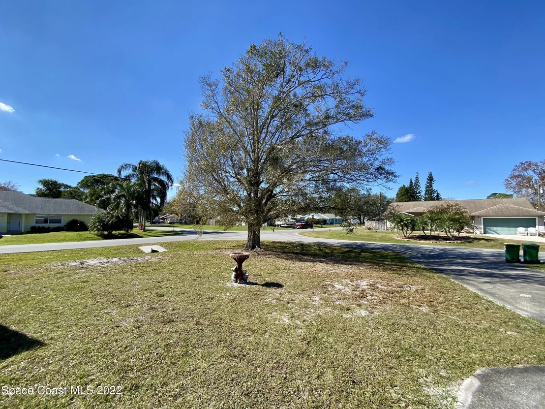 Photo of 3965 Oakland Street