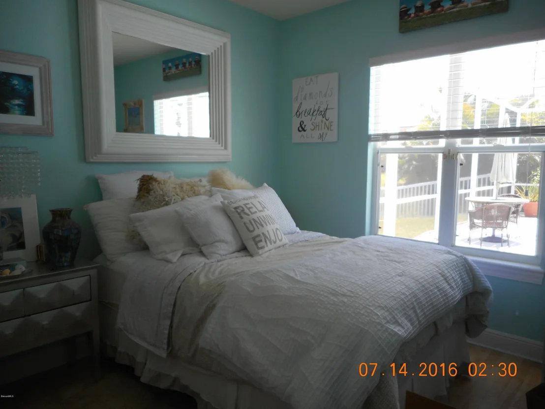 Photo of 897 Belmont Place