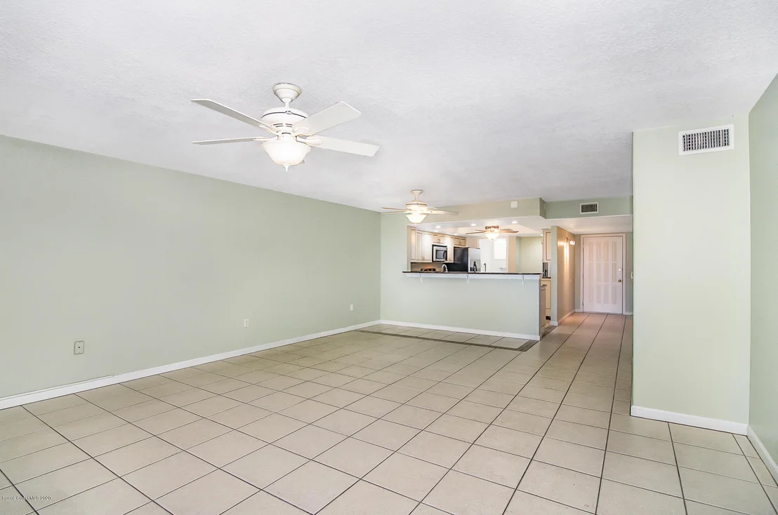 Photo of Unit 111 at 175 Highway A1A