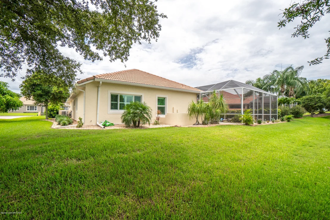 Photo of 744 Nicklaus Drive