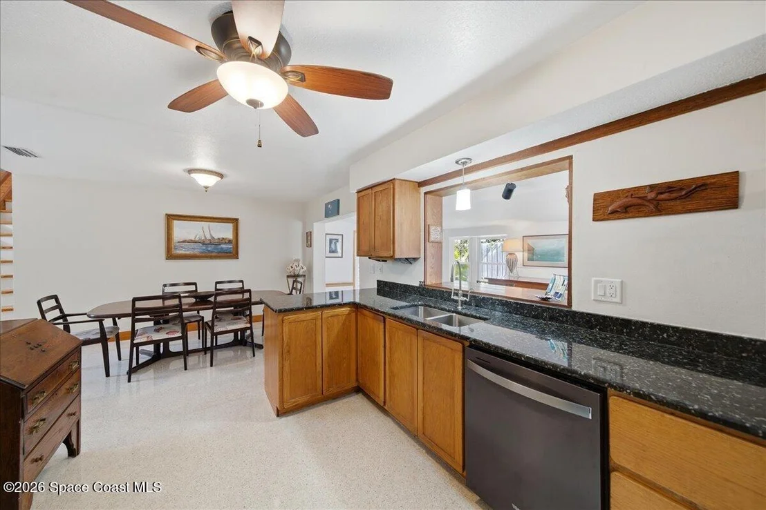 Photo of 180 5th Street