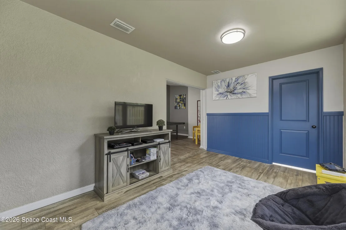 Photo of 2124 Spring Creek Circle NE