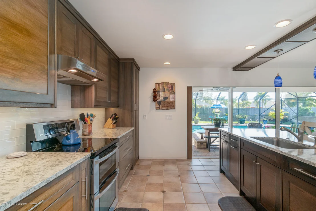 Photo of 323 Albacore Place