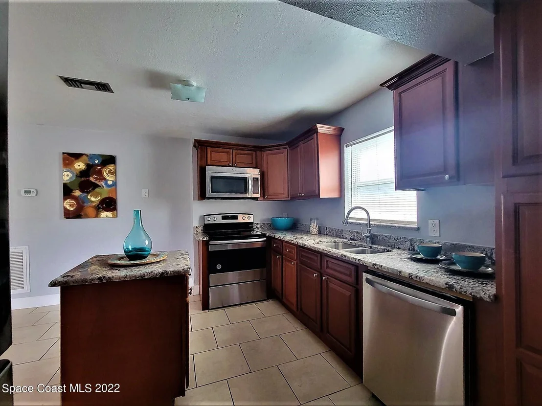 Photo of 2644 Sadler Lane
