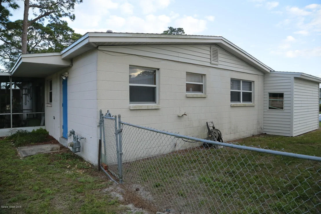 Photo of 1004 Regalia Drive