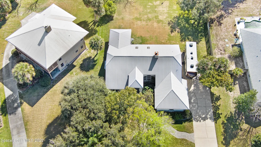 Photo of 115 River Road Circle