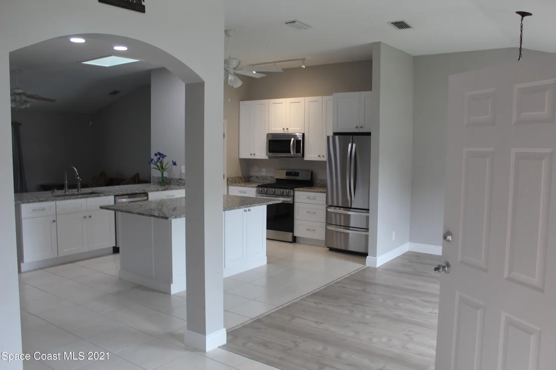 Photo of 794 Laurel Drive