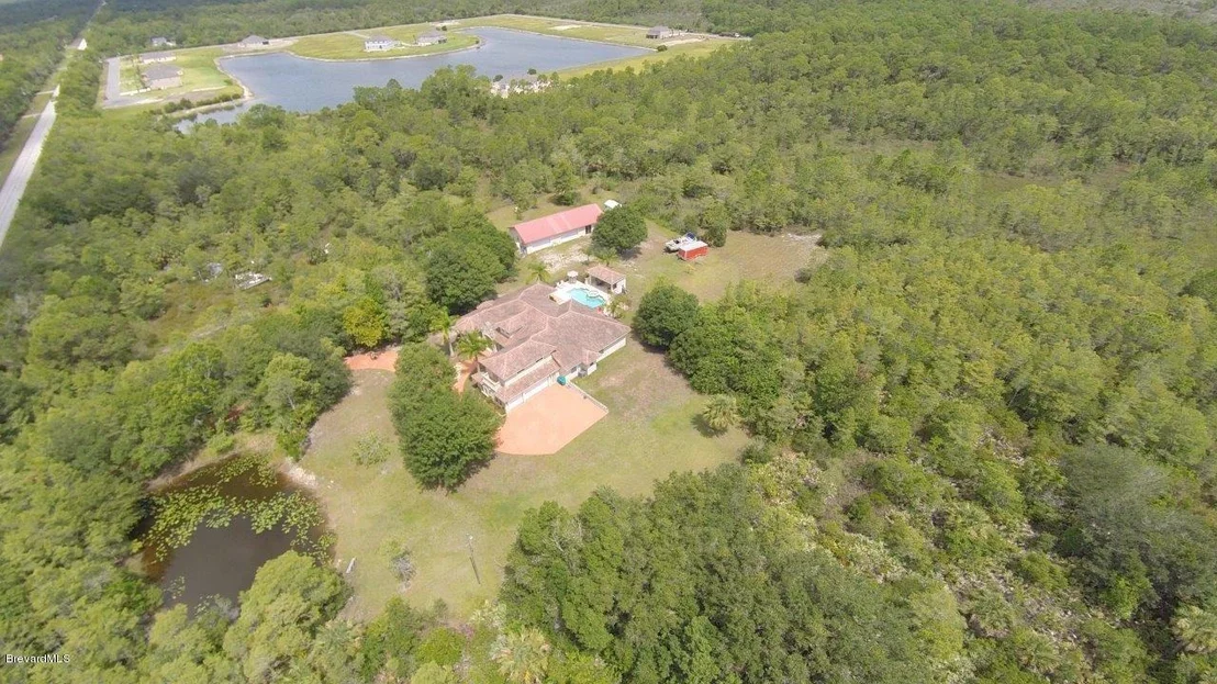 Photo of 2270 Grant Road