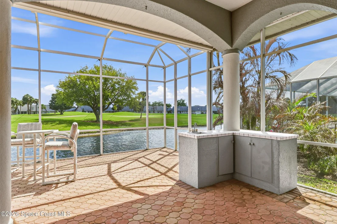 Photo of 699 Palmer Way