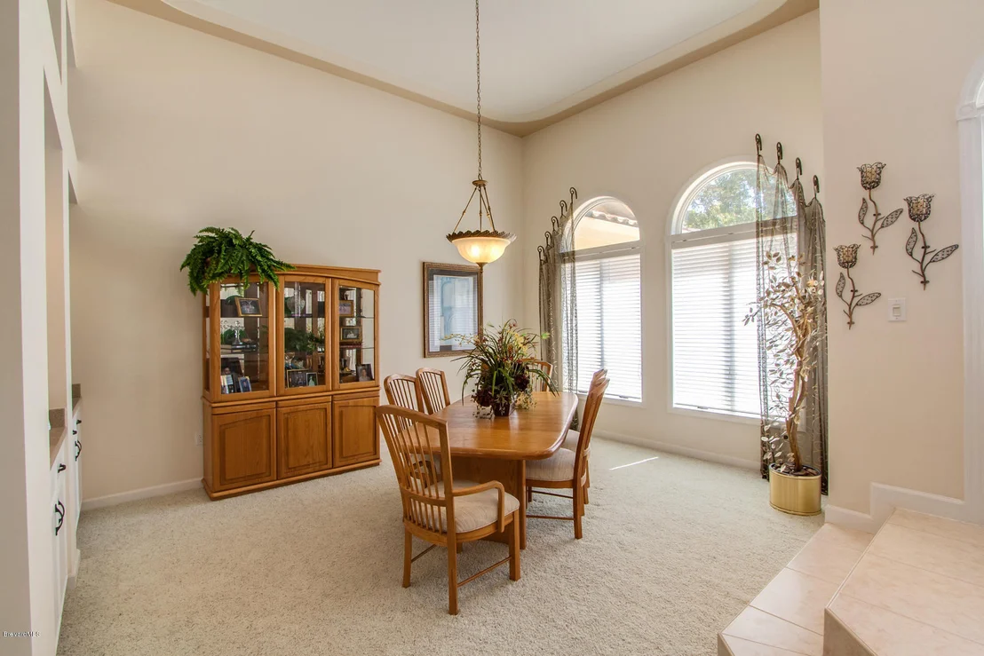 Photo of 140 Utopia Circle