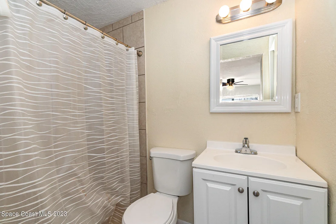 Photo of 826 Wisteria Drive