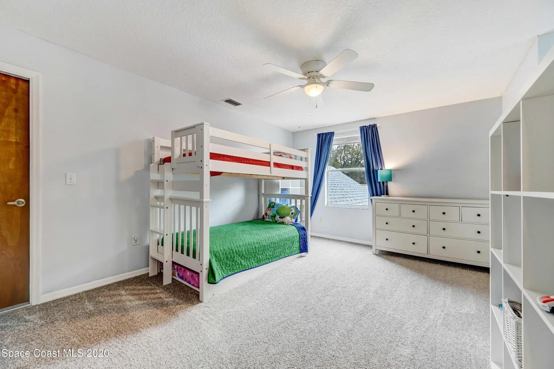 Photo of 892 Spirea Drive