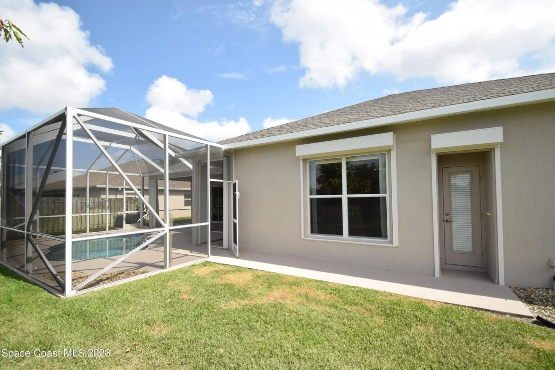 Photo of 2223 Woodfield Circle