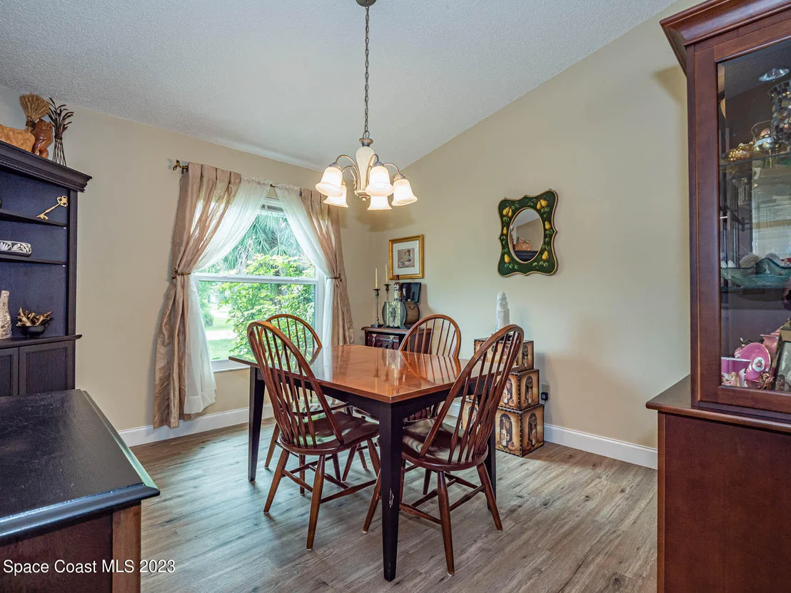 Photo of 1491 Abbott Lane