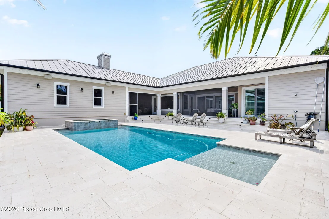 Photo of 3865 Reynolds Road