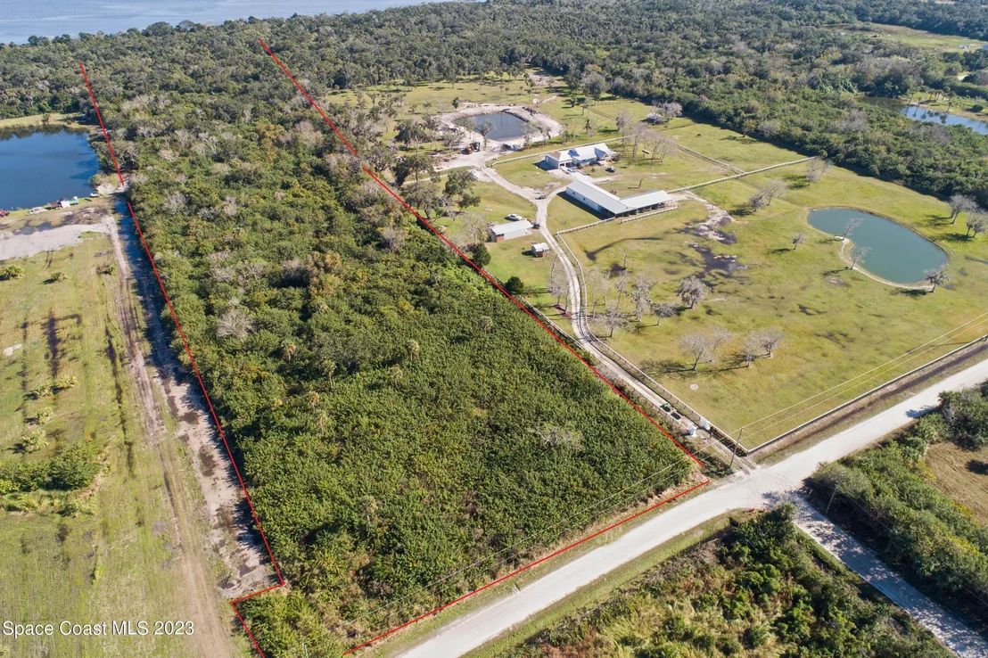 Photo of 3495 Hammock Road