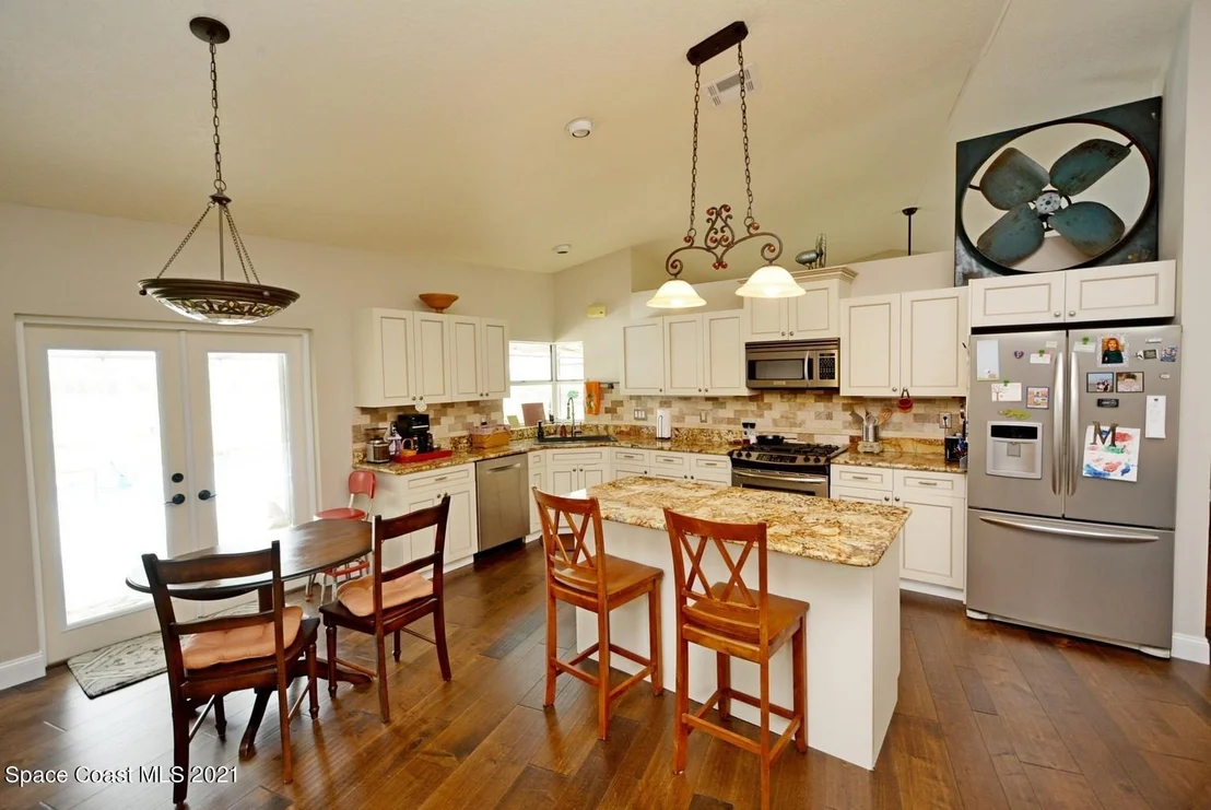 Photo of 1251 Silver Lake Drive