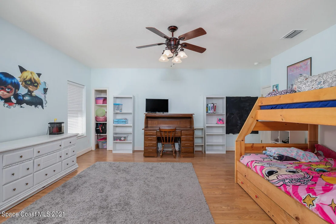 Photo of 1397 Miller Street NE
