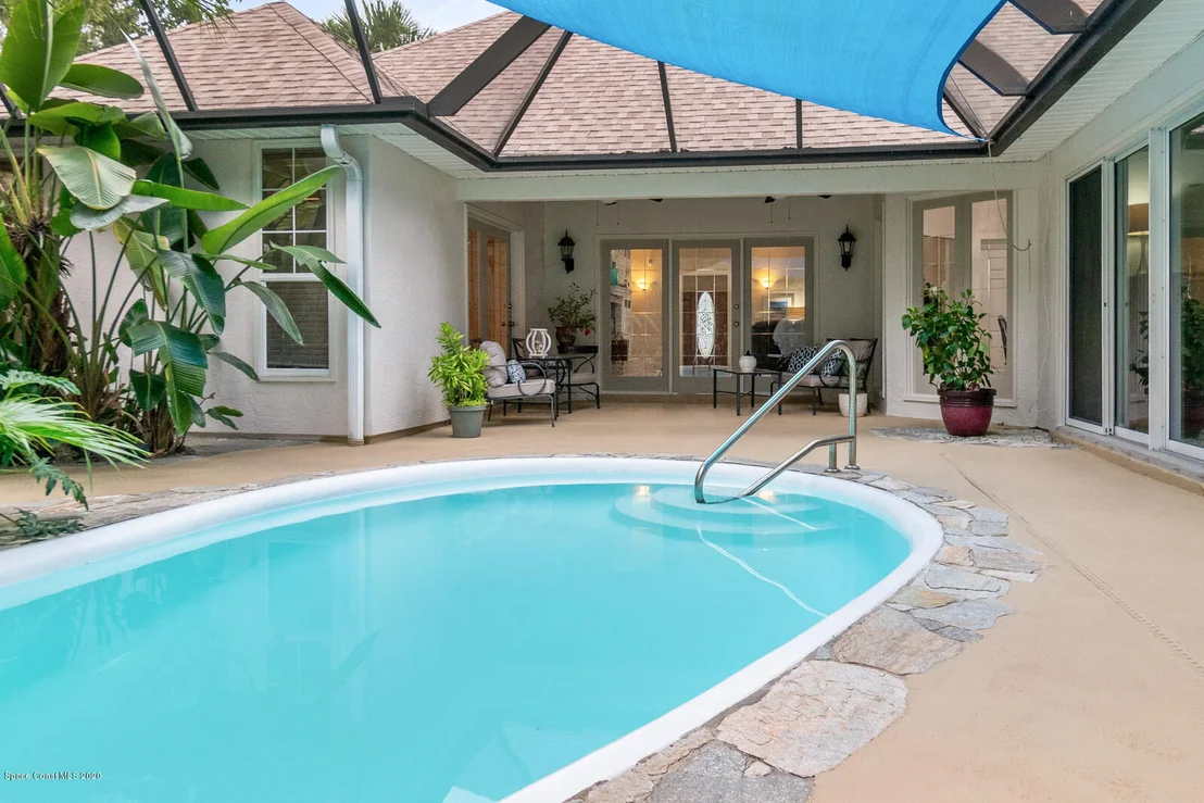Photo of 4935 Shade Tree Street