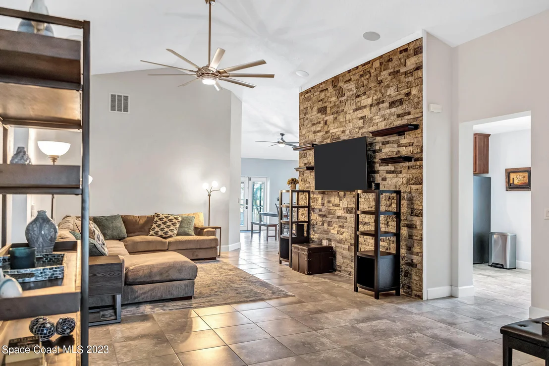Photo of 925 Sangria Circle