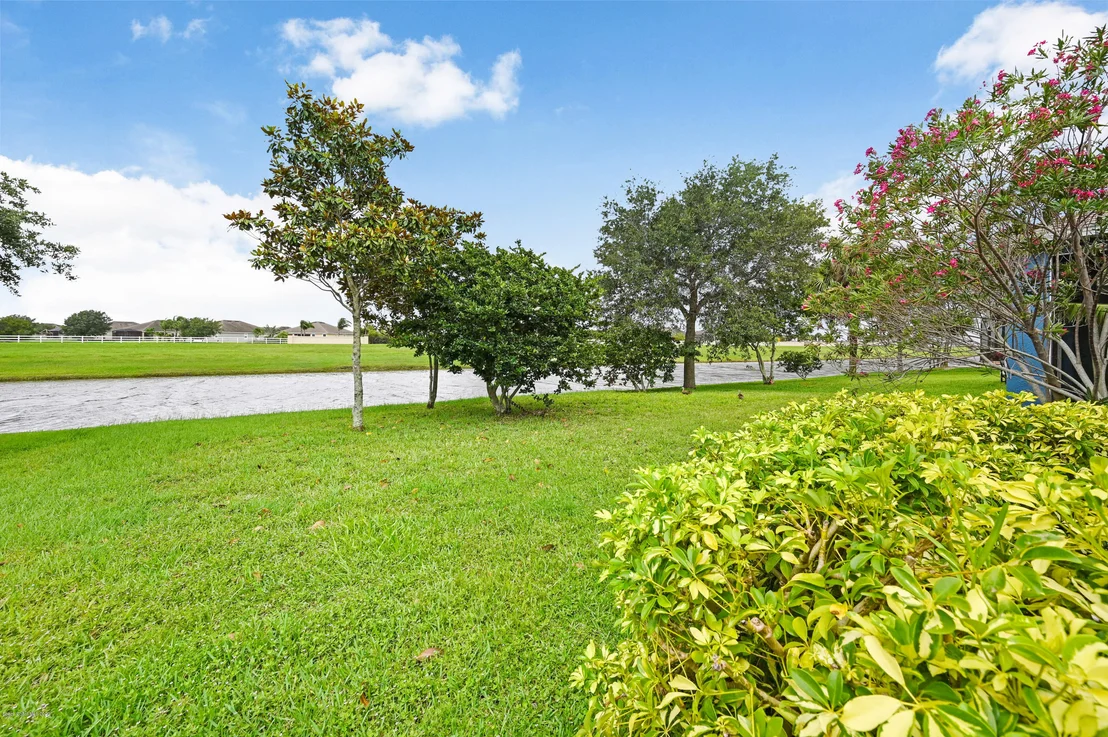 Photo of 6097 Indigo Crossing Drive