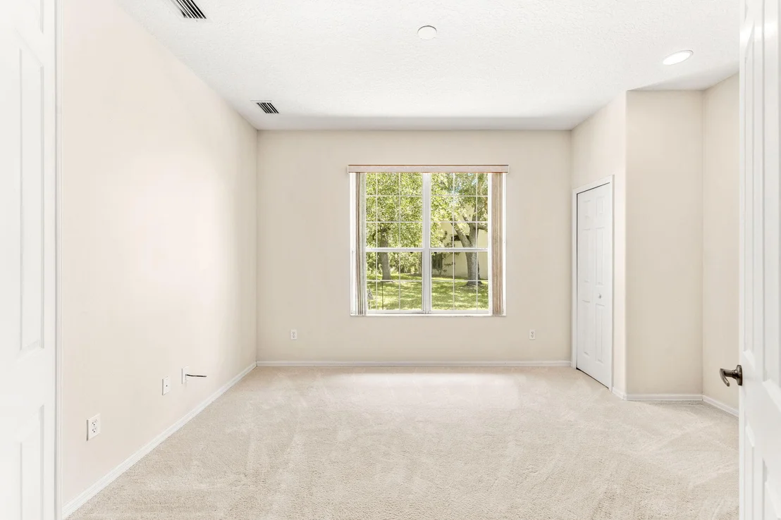 Photo of 1222 Honeybee Lane