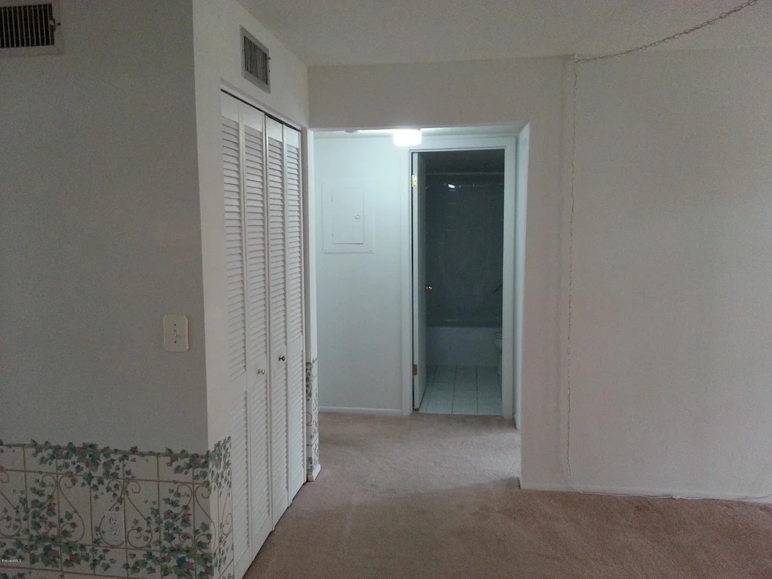 Photo of Unit 5 at 2475 Eagle Drive