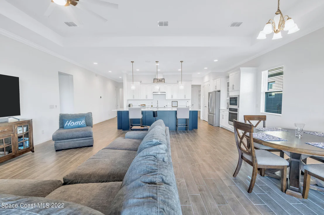 Photo of 2179 Brillante Drive