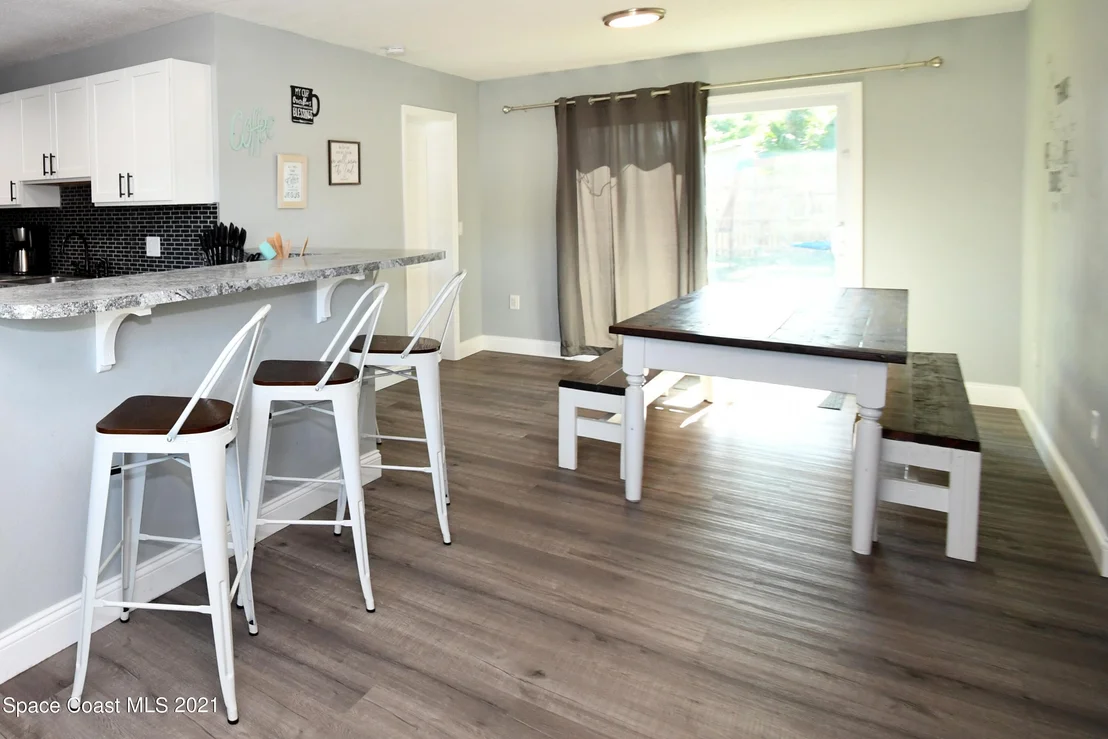 Photo of 2317 Saint Swithin Lane