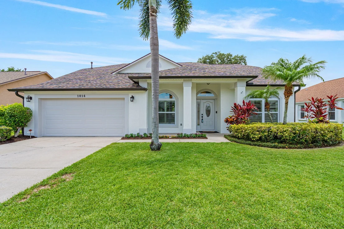 Photo of 1014 Pelican Lane