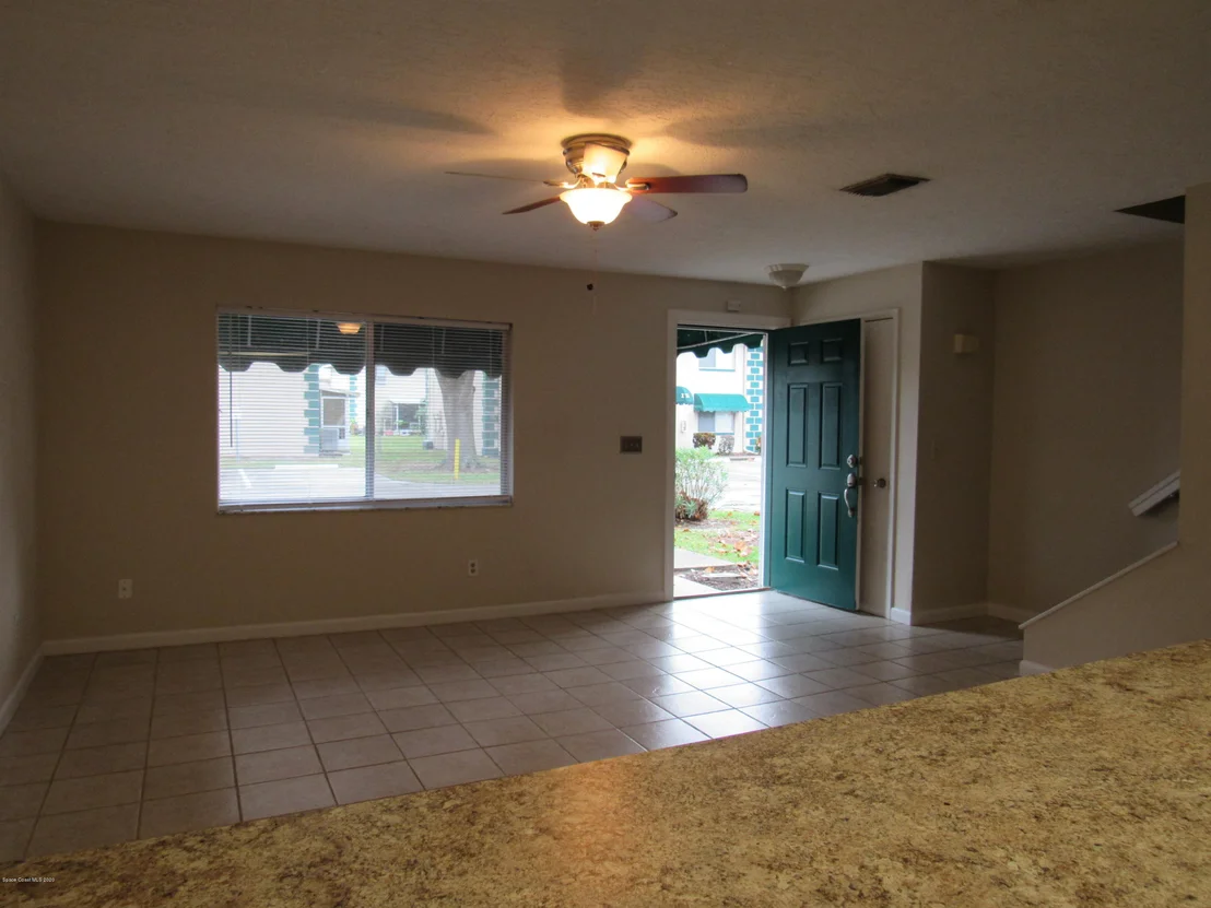 Photo of Unit 39 at 1882 Murrell Road