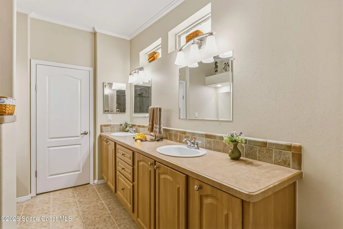 Photo of 859 Tamarind Circle