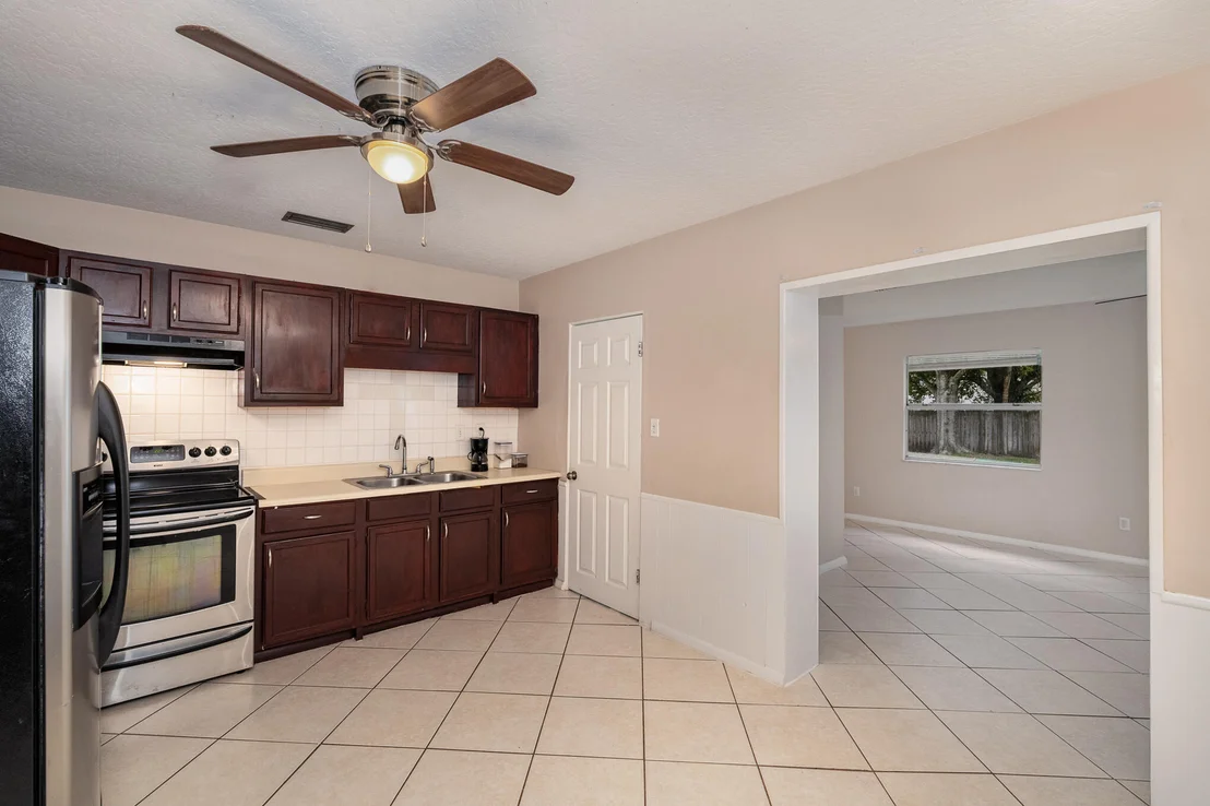 Photo of 1908 Glendon Drive